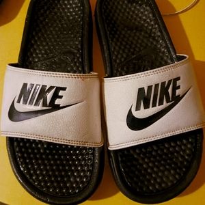 Nike slides